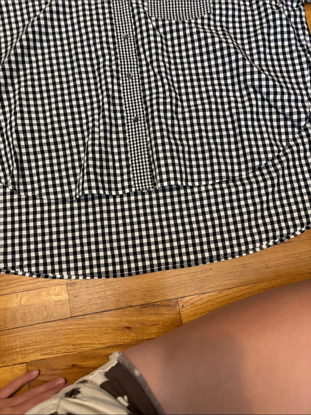 Men's Black & White Gingham Button-Up Shirt - Picture 2 of 9